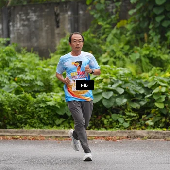 Runner Photo 7017850