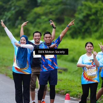 Runner Photo 7017853