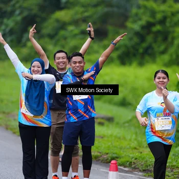 Runner Photo 7017855
