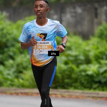 Runner Photo 7017866