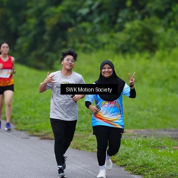 Runner Photo 7017875