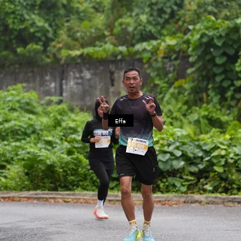 Runner Photo 7017876