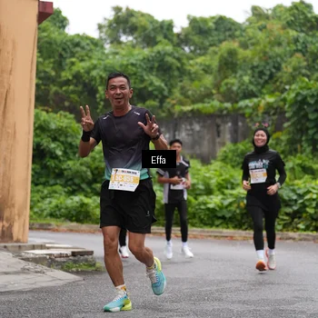 Runner Photo 7017891