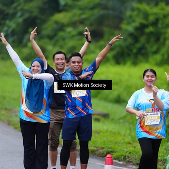 Runner Photo 7017895