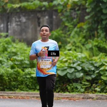Runner Photo 7017915