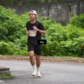 Runner Photo 7017940