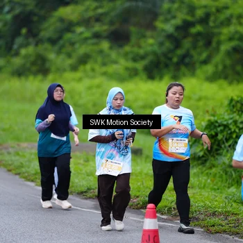 Runner Photo 7017946