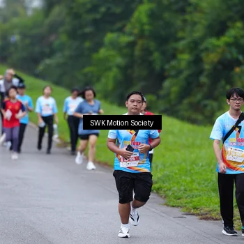 Runner Photo 7018006