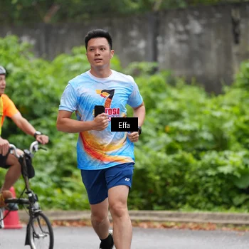 Runner Photo 7018011
