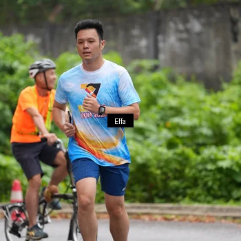 Runner Photo 7018018