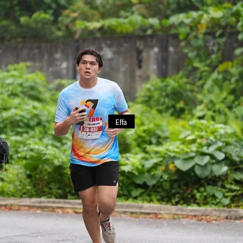 Runner Photo 7018024