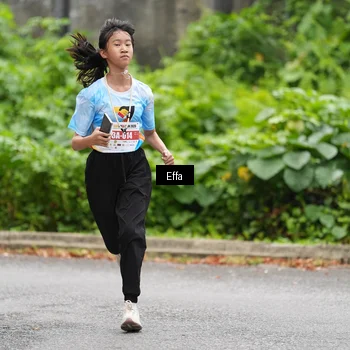 Runner Photo 7018066