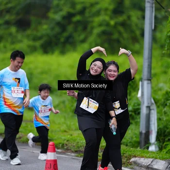 Runner Photo 7018088