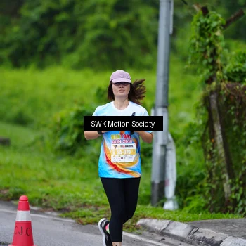 Runner Photo 7018102