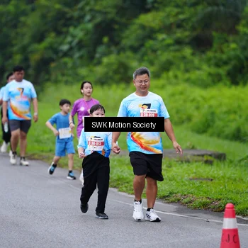 Runner Photo 7018120