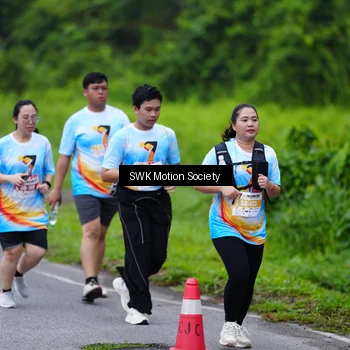 Runner Photo 7018131