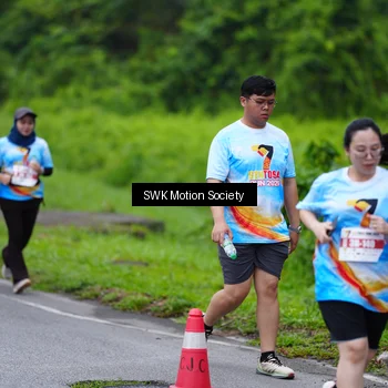 Runner Photo 7018143