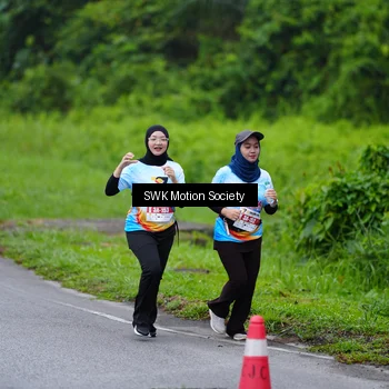 Runner Photo 7018147
