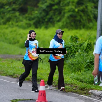 Runner Photo 7018153