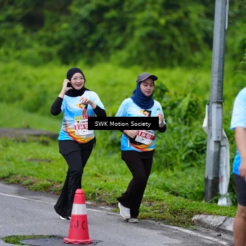 Runner Photo 7018157