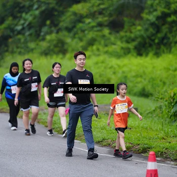 Runner Photo 7018240