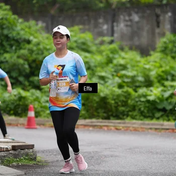 Runner Photo 7018319