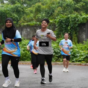Runner Photo 7018337