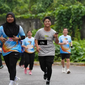 Runner Photo 7018338