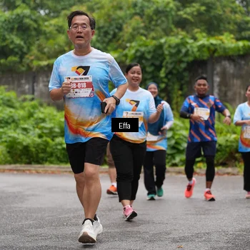 Runner Photo 7018354