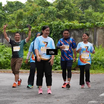 Runner Photo 7018356