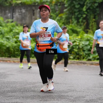 Runner Photo 7018407