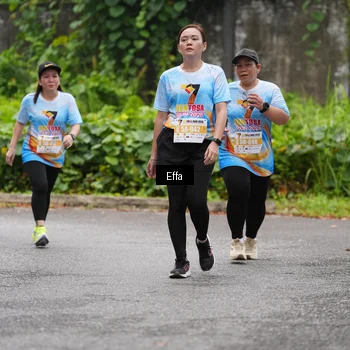 Runner Photo 7018409