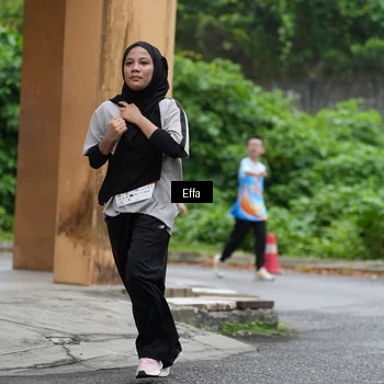 Runner Photo 7018457