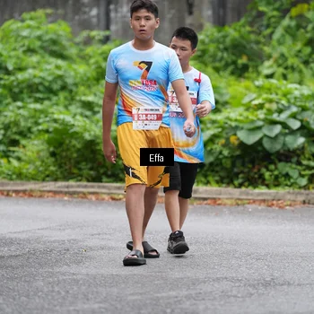 Runner Photo 7018474