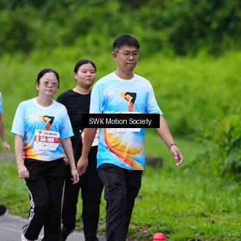 Runner Photo 7018575