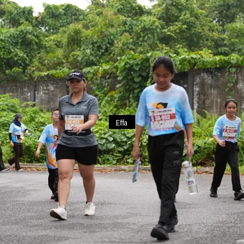 Runner Photo 7018597