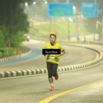 Runner Photo 7018631