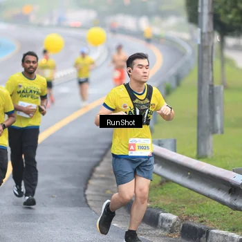 Runner Photo 7018632