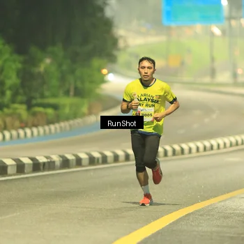 Runner Photo 7018653