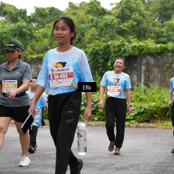 Runner Photo 7018675