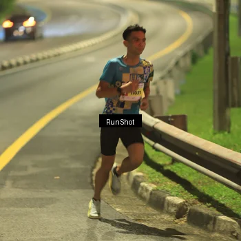 Runner Photo 7018677