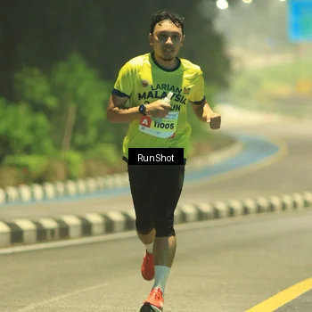 Runner Photo 7018678