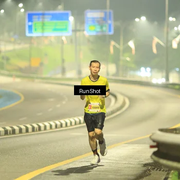 Runner Photo 7018697