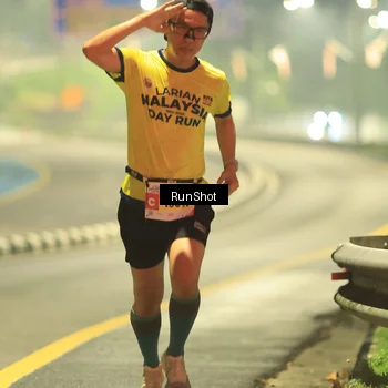 Runner Photo 7018741