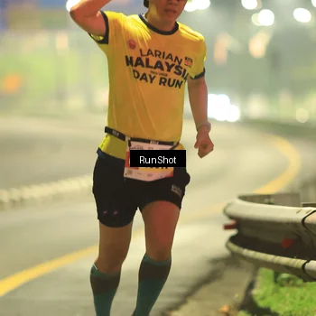 Runner Photo 7018746