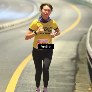 Runner Photo 7018776