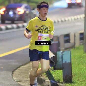 Runner Photo 7018799
