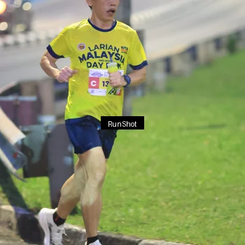 Runner Photo 7018809