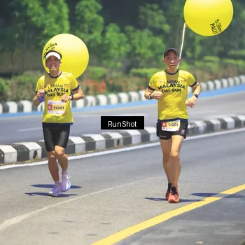 Runner Photo 7018828