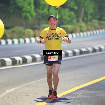 Runner Photo 7018847
